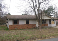 405 N 10th Avenue, Paragould, AR 72450 
