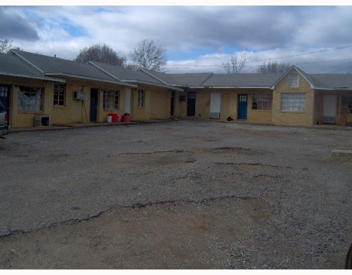 910 MAIN ST, Waldron, AR 72958 