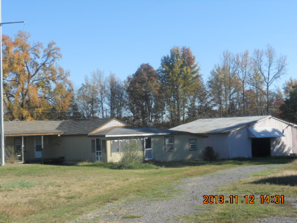 611 Huckleberry Rd, Dover, AR 72837 