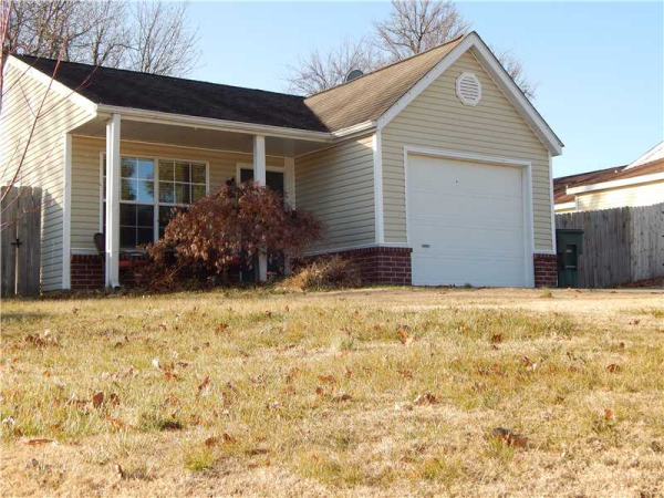 3105 W WILDFLOWER ST, Fayetteville, AR 72704 