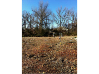 6081 BANNISTER DR, Fayetteville, AR 72704 