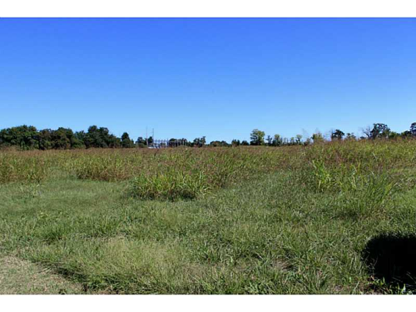 SE 28TH ST, Bentonville, AR 72712 