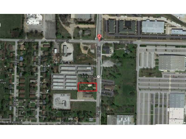 904 SE J ST, Bentonville, AR 72712 