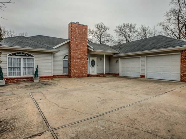 17 KIRKCUDBRIGHT DR, Bella Vista, AR 72715 