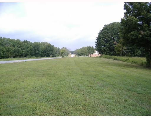 20 EASTGATE DR, Rogers, AR 72756 