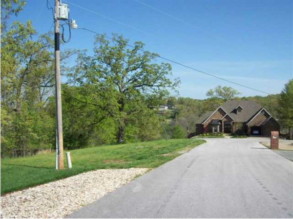 9 TITLEIST LN, Rogers, AR 72756 