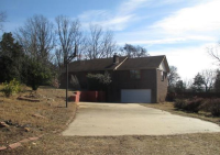 11 Jones Rd, Jacksonville, AR 72076 