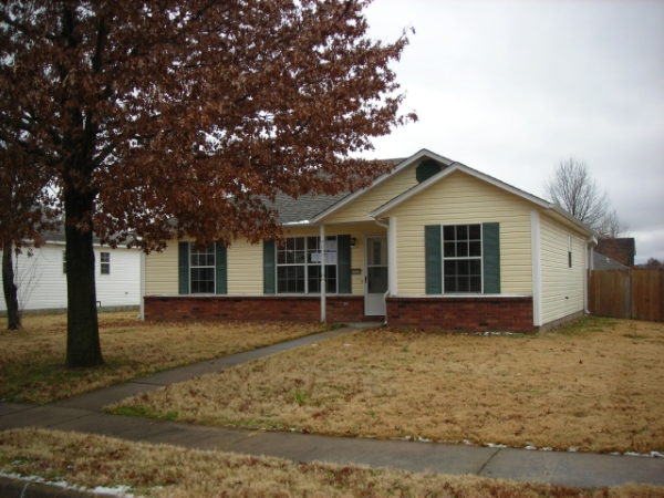 5723 W Fountain St, Fayetteville, AR 72704 
