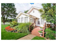 105 4TH AVE, Gravette, AR 72736 