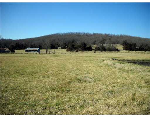 607 HABBERTON RD, Fayetteville, AR 72703 