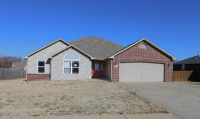 508 Eurika St, Gentry, AR 72734 