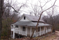 12 Fuller St, Eureka Springs, AR 72632 