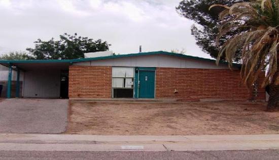 8072 East Julia Street, Tucson, AZ 85710 