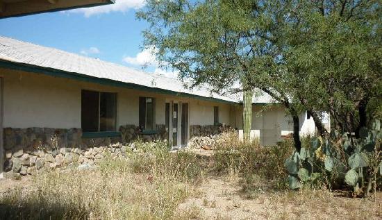 3631 East Calle Agassiz, Vail, AZ 85641 
