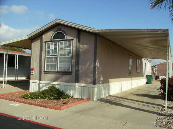 2120 E. Bluefield Ave., #137, Phoenix, AZ 85022 