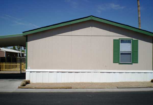 8427 W Glendale Avenue, Glendale, AZ 85303 