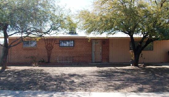 4318 East Calle Aurora, Tucson, AZ 85711 