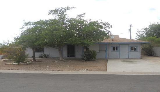 325 Peretz Circle, Morristown, AZ 85342 