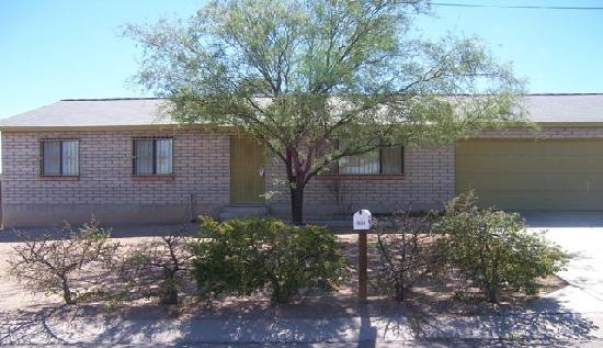 1654 South San Jose Drive, Tucson, AZ 85713 