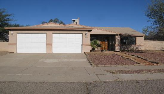 5938 South Pin Oak Drive, Tucson, AZ 85746 