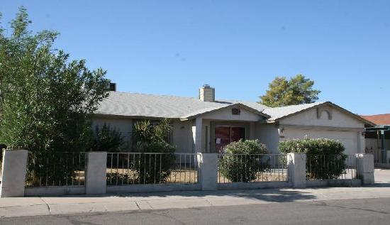 1407 East Carson Road, Phoenix, AZ 85042 
