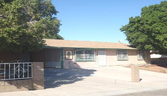 1894 South Calle Verano, Yuma, AZ 85365 
