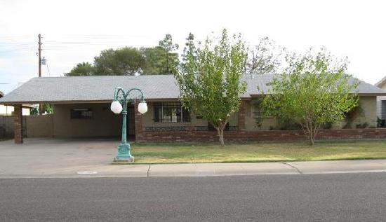 3819 W El Camino Dr, Phoenix, AZ 85051 