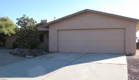 6804 North De Chelly Loop, Tucson, AZ 85741 