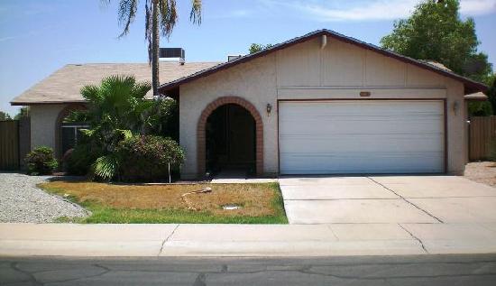 401 West Shawnee Drive, Chandler, AZ 85225 