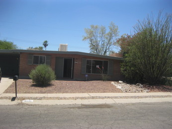 8626 E Colette Street, Tucson, AZ 85710 