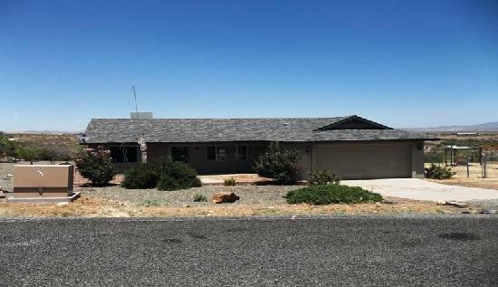 19532 E Palo Verde Dr, Mayer, AZ 86333 
