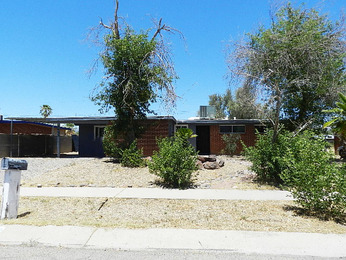 7933 E Beverly Street, Tucson, AZ 85710 