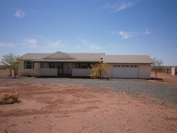 649 & 699 Jolly Road, Winslow, AZ 86047 