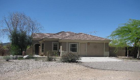 45529 North Highway 60, Morristown, AZ 85342 