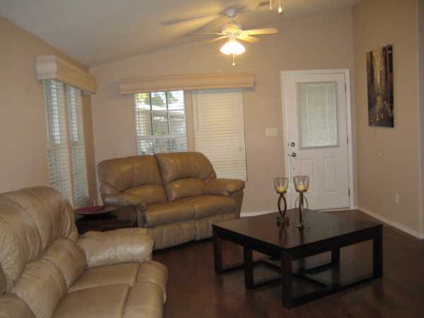 2401 W. Southern Avenue #417, Tempe, AZ 85282 