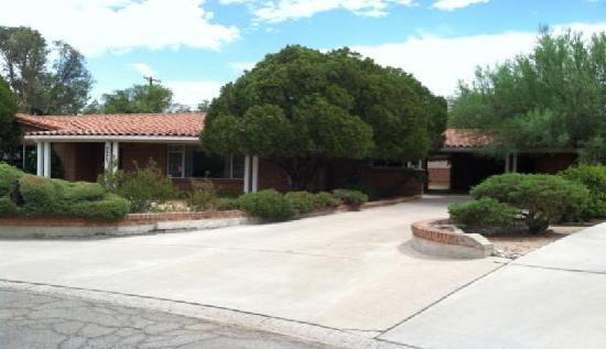 4212 East 6th Street, Tucson, AZ 85711 