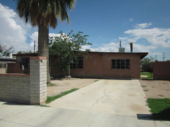 2 E Elvado Road, Tucson, AZ 85756 