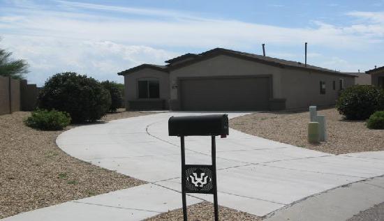 7176 South Shipmans Tale Court, Tucson, AZ 85706 