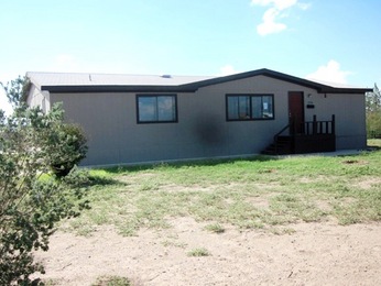 2066 S Ellsworth Avenue, Thatcher, AZ 85552 