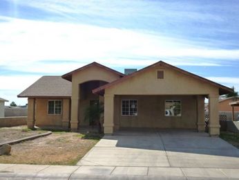 215 Los Valles Street, San Luis, AZ 85349 