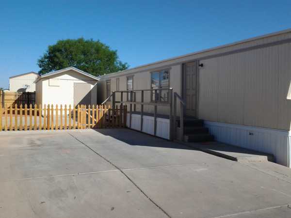 8427 W. Glendale Ave. #107, Glendale, AZ 85305 