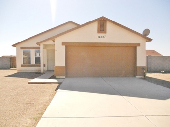 12527 W Lobo Drive, Arizona City, AZ 85123 