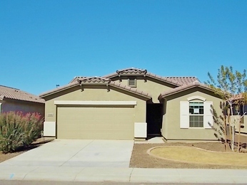 946 East Daniella Drive, San Tan Valley, AZ 85140 