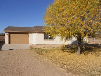 24390 North Diamond Head Avenue, Paulden, AZ 86334 