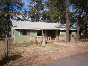 40 N 4th Drive, Show Low, AZ 85901 