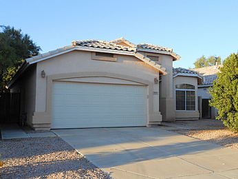 920 W Breckenridge Avenue, Gilbert, AZ 85233 