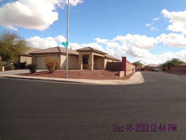 10833 Elm Ln, Avondale, AZ 85323 