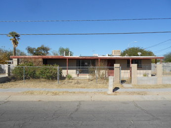302 West Aragon Road, Tucson, AZ 85756 