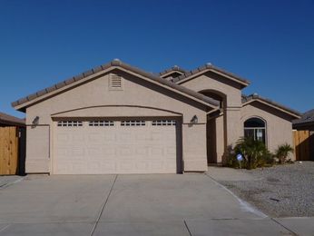 1514 E. San Francisco Street, San Luis, AZ 85349 