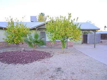 2125 E Gretta Place, Phoenix, AZ 85022 